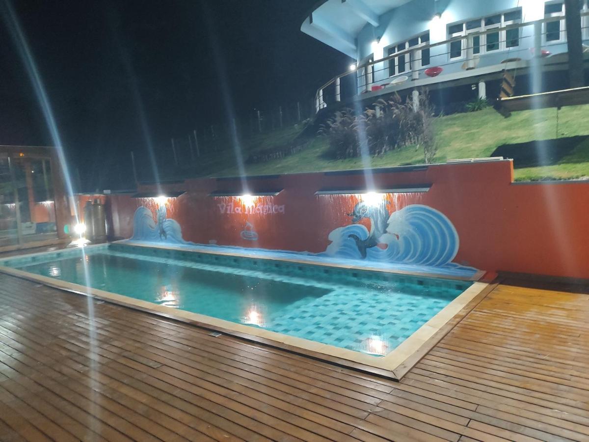 Casa Abacaxi, Vila Magica Bueno Brandão Exteriör bild
