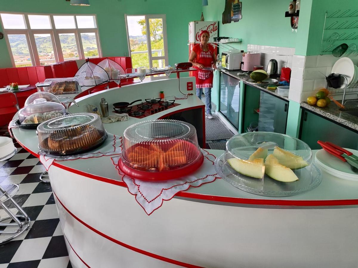 Casa Abacaxi, Vila Magica Bueno Brandão Exteriör bild
